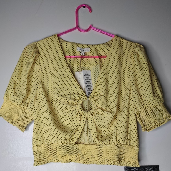 UO Moon River O Ring Cut Out Crop Top NWT size M - Picture 2 of 6